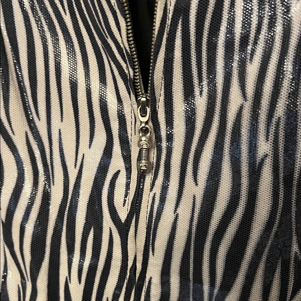 Zebra-Print real Leather Jacket - Black & White - Picture 3 of 5